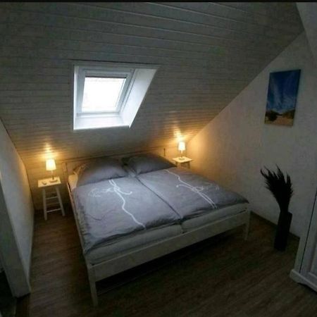 Haus Kleeblatt Klein Apartment Боркум Екстериор снимка