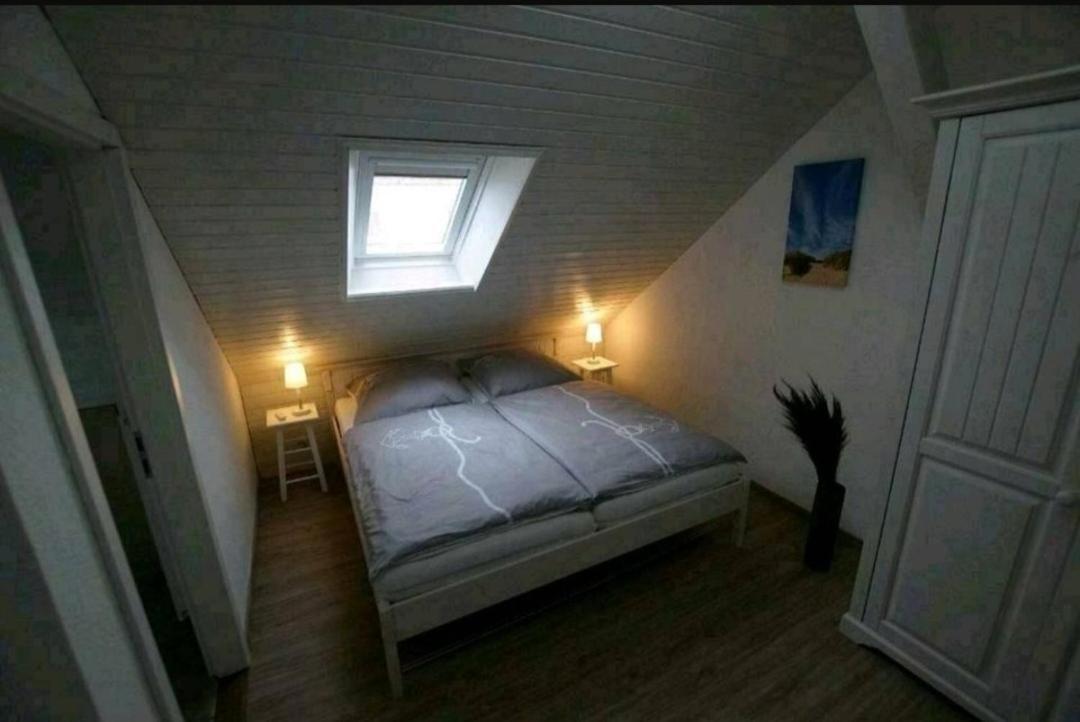 Haus Kleeblatt Klein Apartment Боркум Екстериор снимка